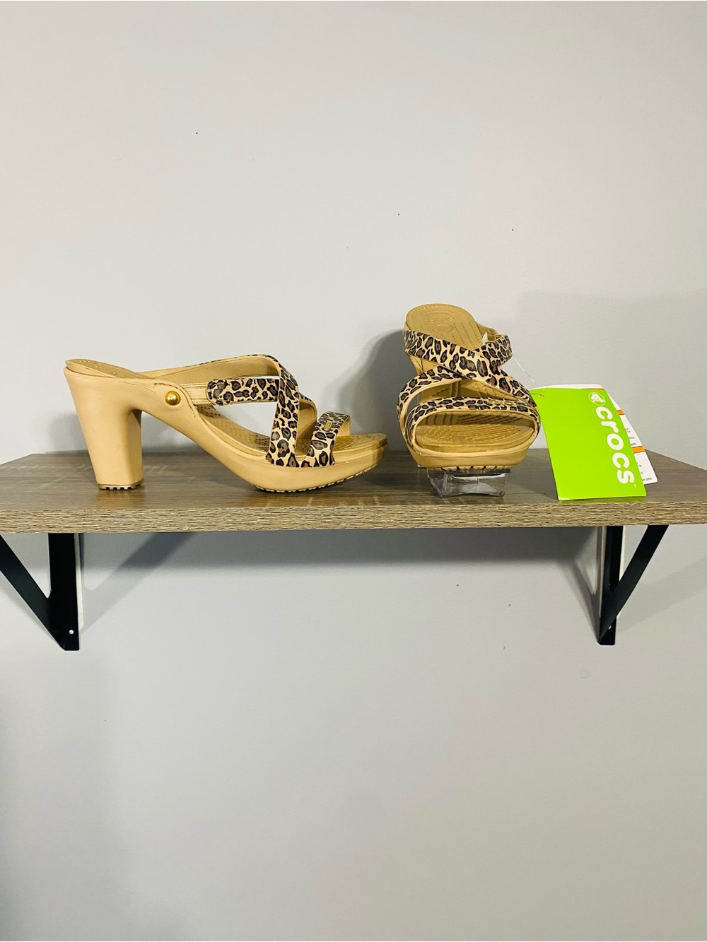 CROCS Leopard-Print Strappy Tan Block-Heel Mules